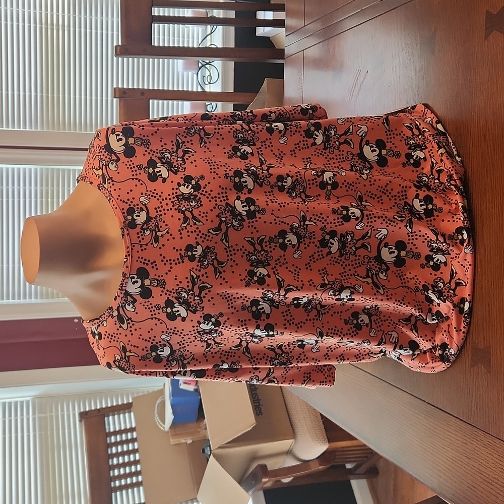 LulaRoe XL Minnie Mouse Shirt